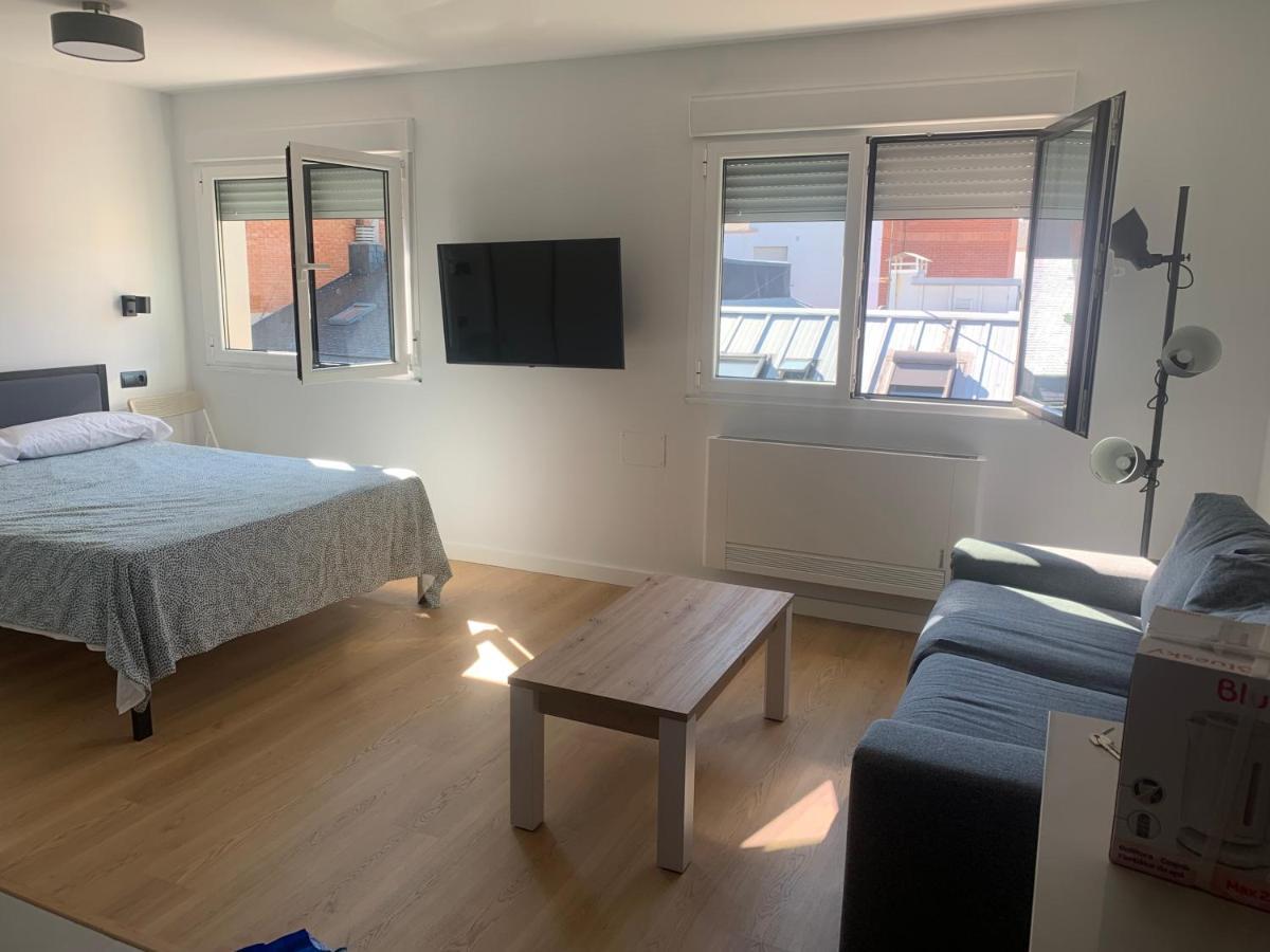 Bierzo Habita Apartments Понферрада Экстерьер фото