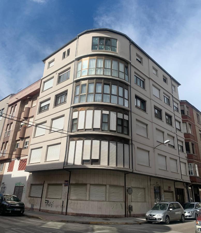 Bierzo Habita Apartments Понферрада Экстерьер фото